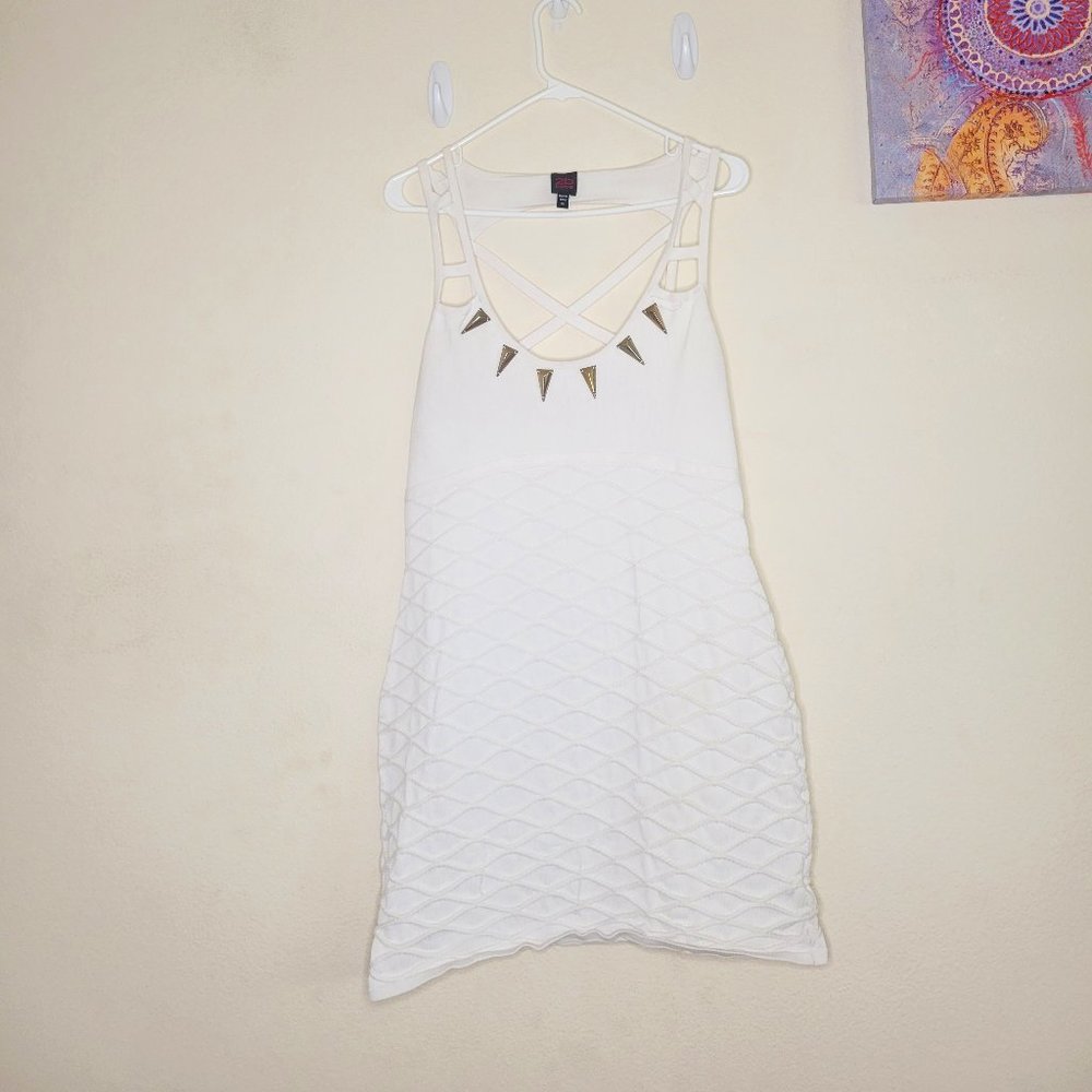 White 2b BeBe Dress Size XL